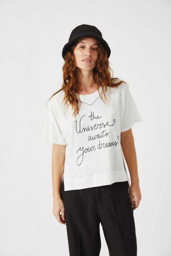 RN1512-1.jpg REMERA UNIVERSE