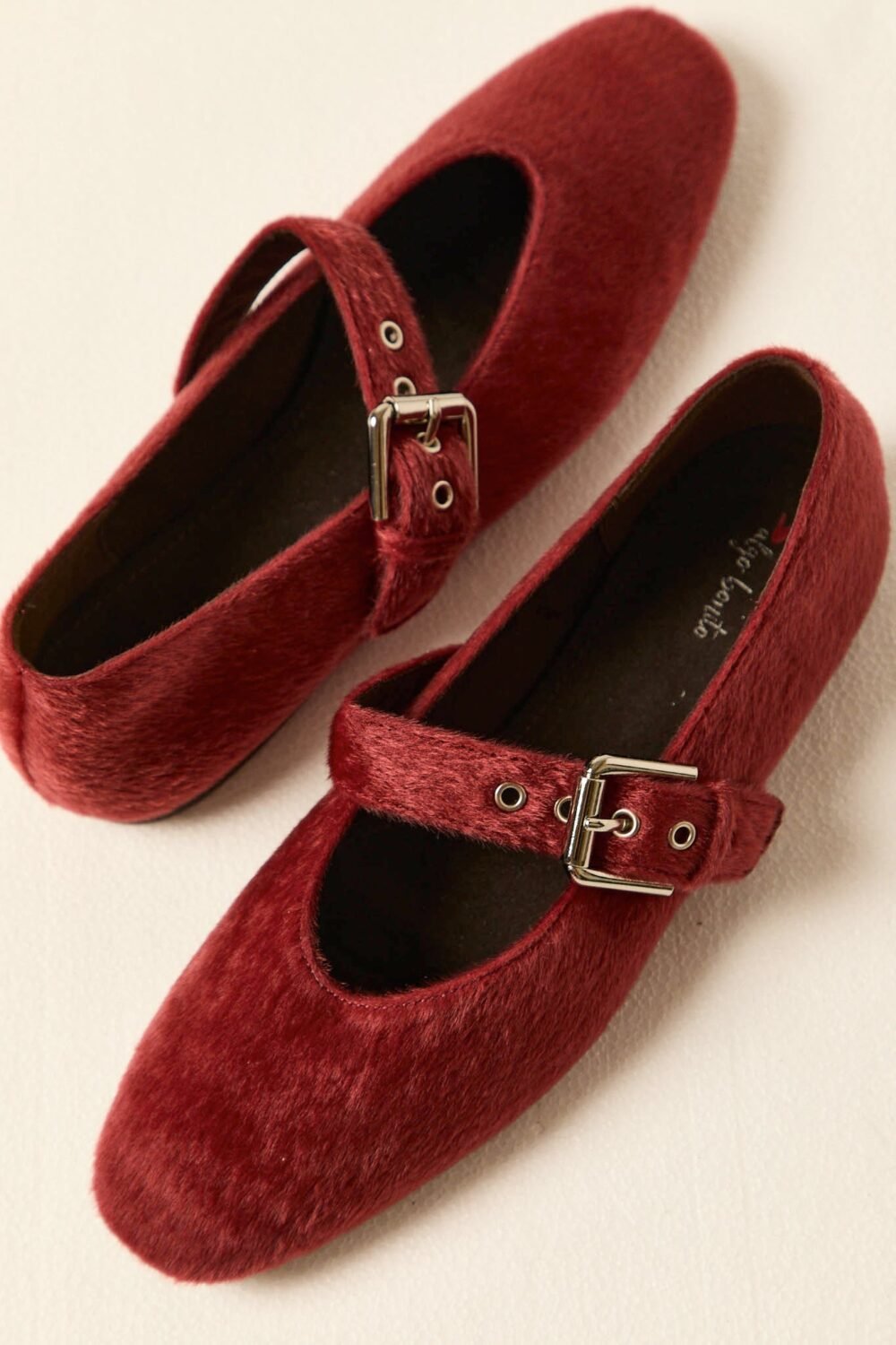 005625083Merceditas-pelo-vino_5