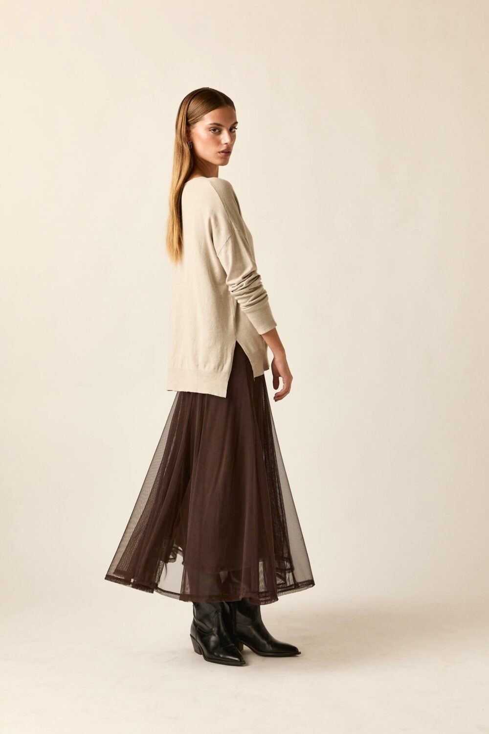 Jersey cuello pico beige