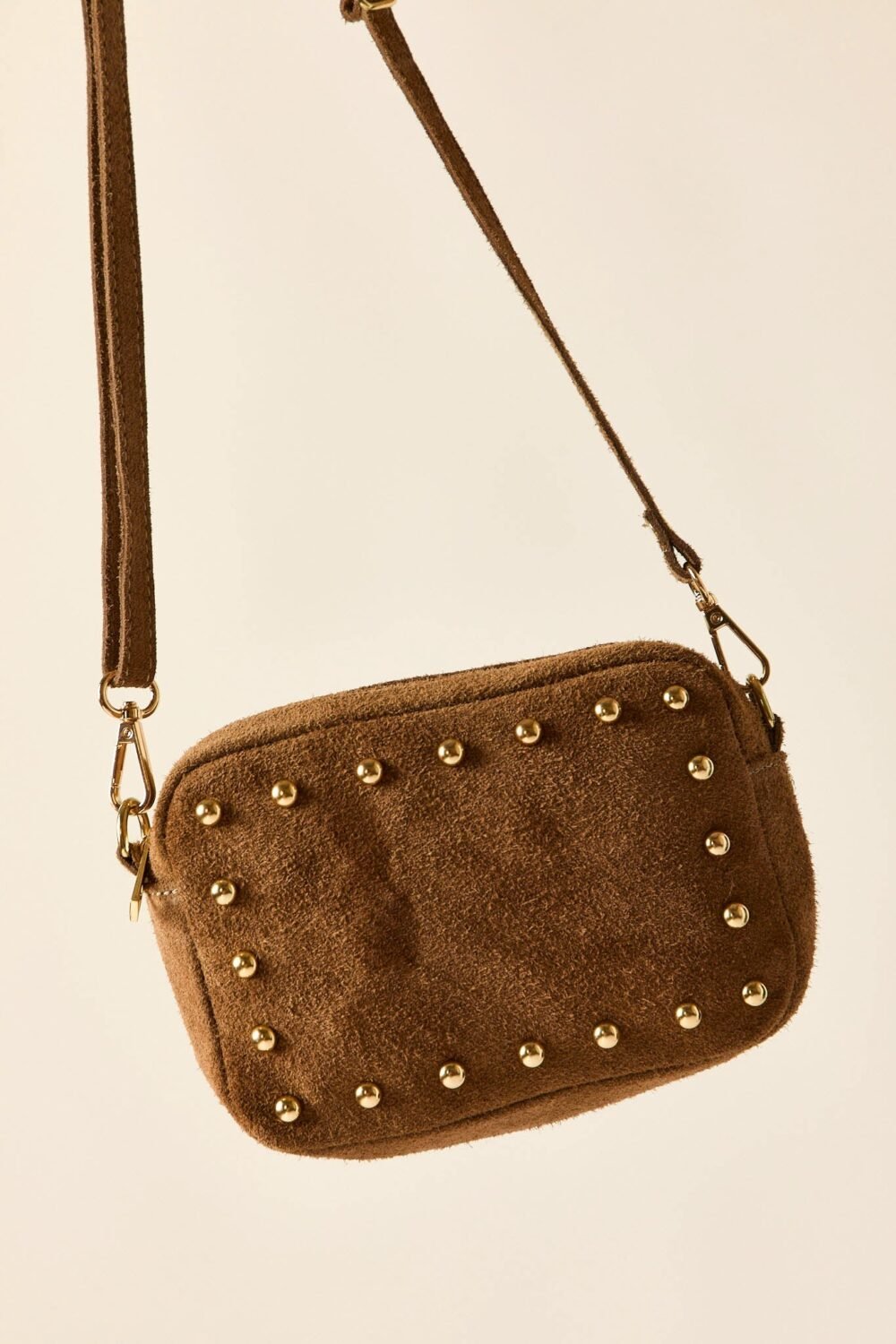021257023Bolso-mini-tachas_2