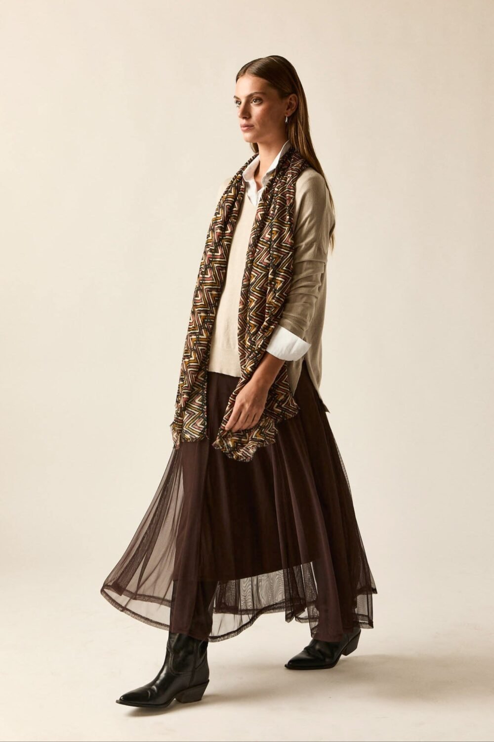 Falda midi tul marrón