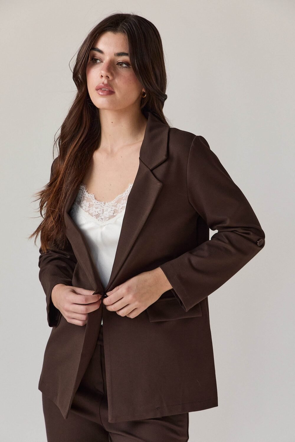 Americana sastre marrón oscuro