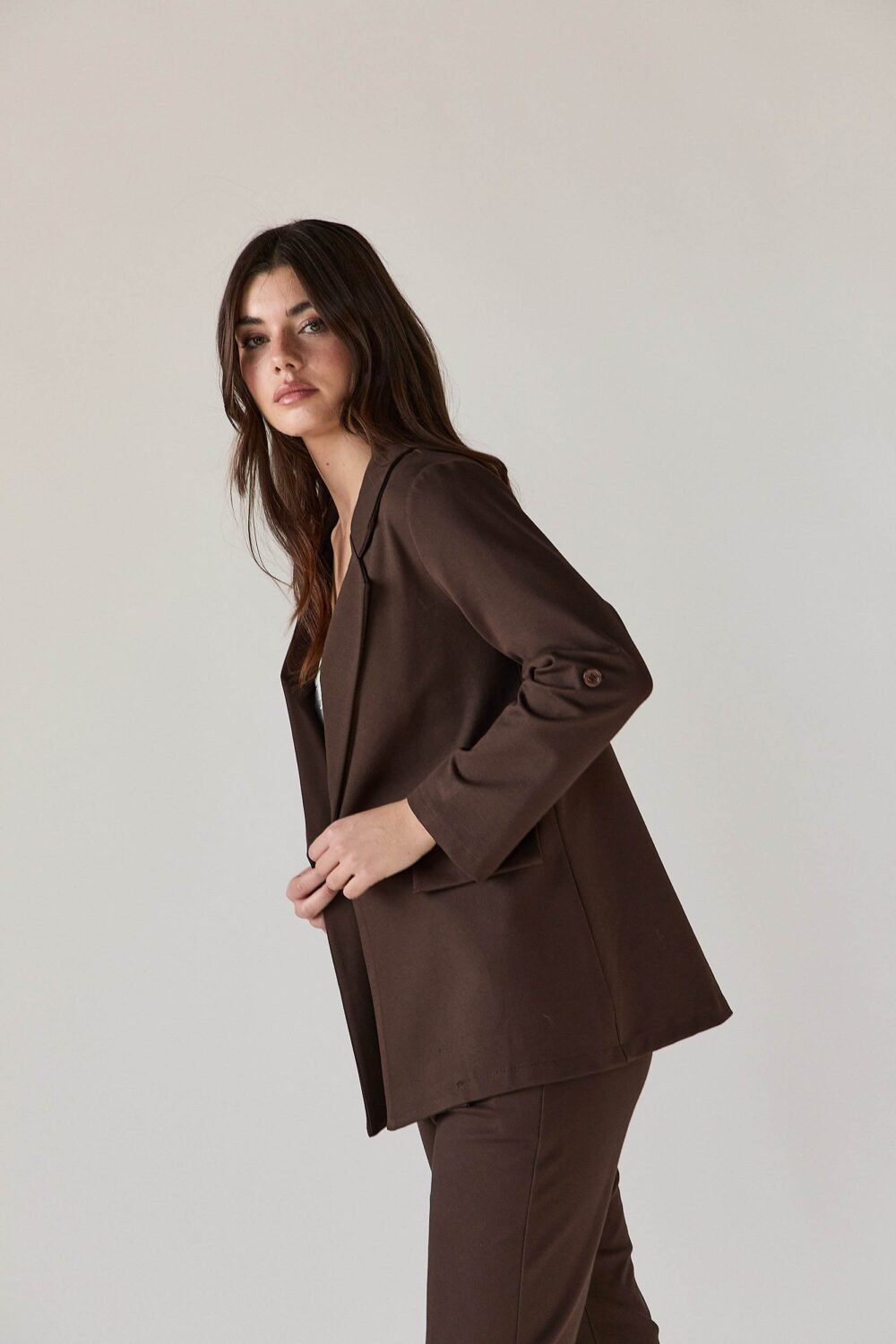 Americana sastre marrón oscuro