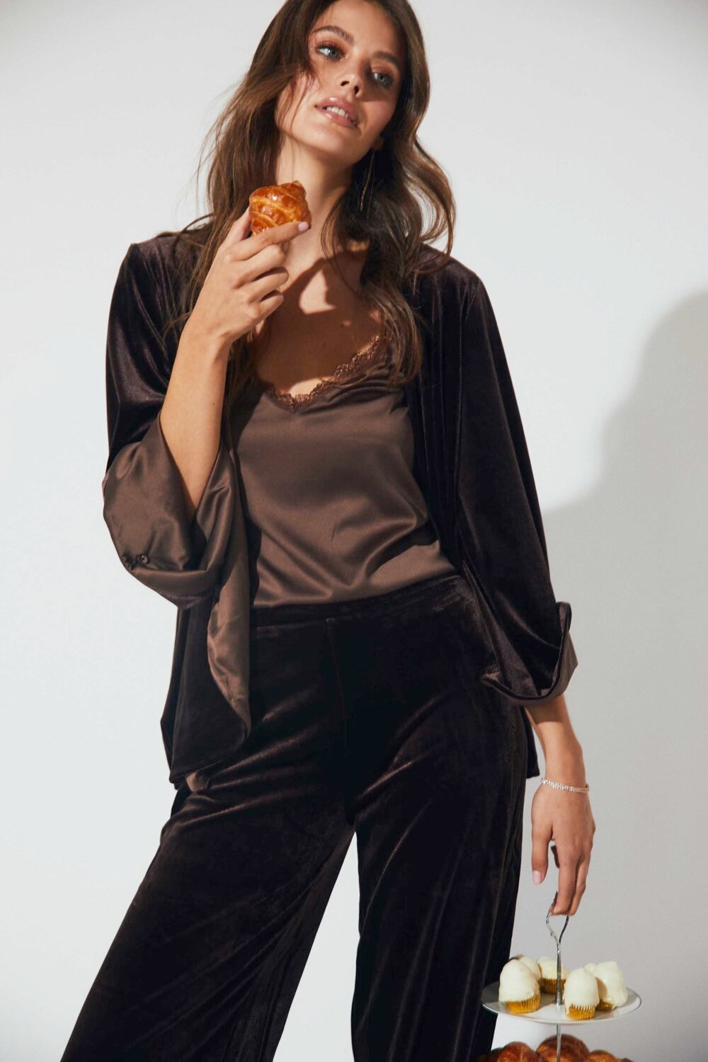 Pantalón terciopelo marrón