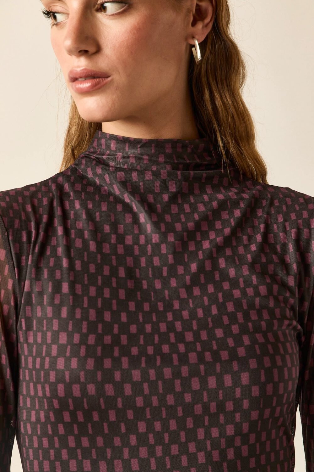 Dress tul evasé geométrico berenjena