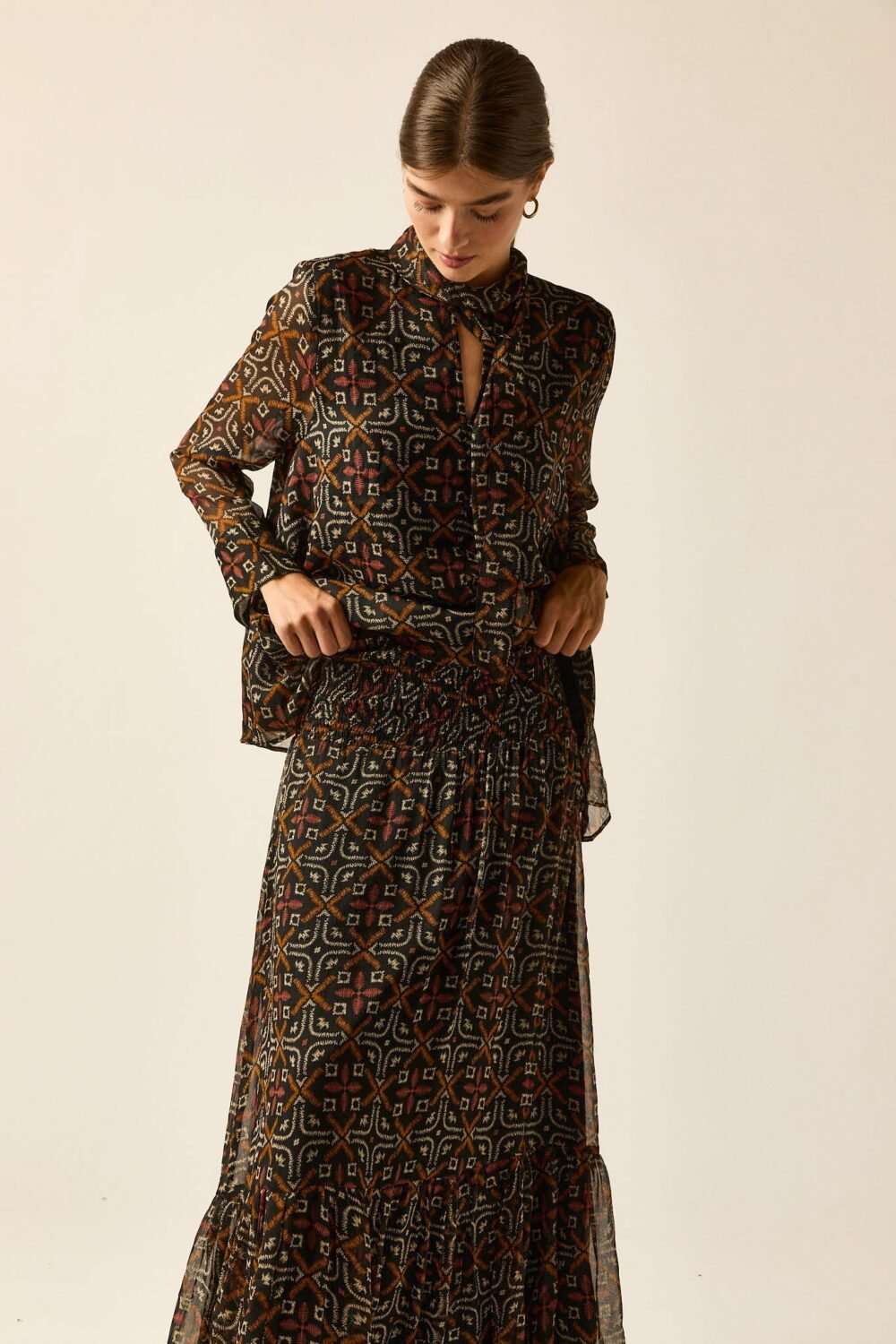 Blusa gasa lazo print étnico