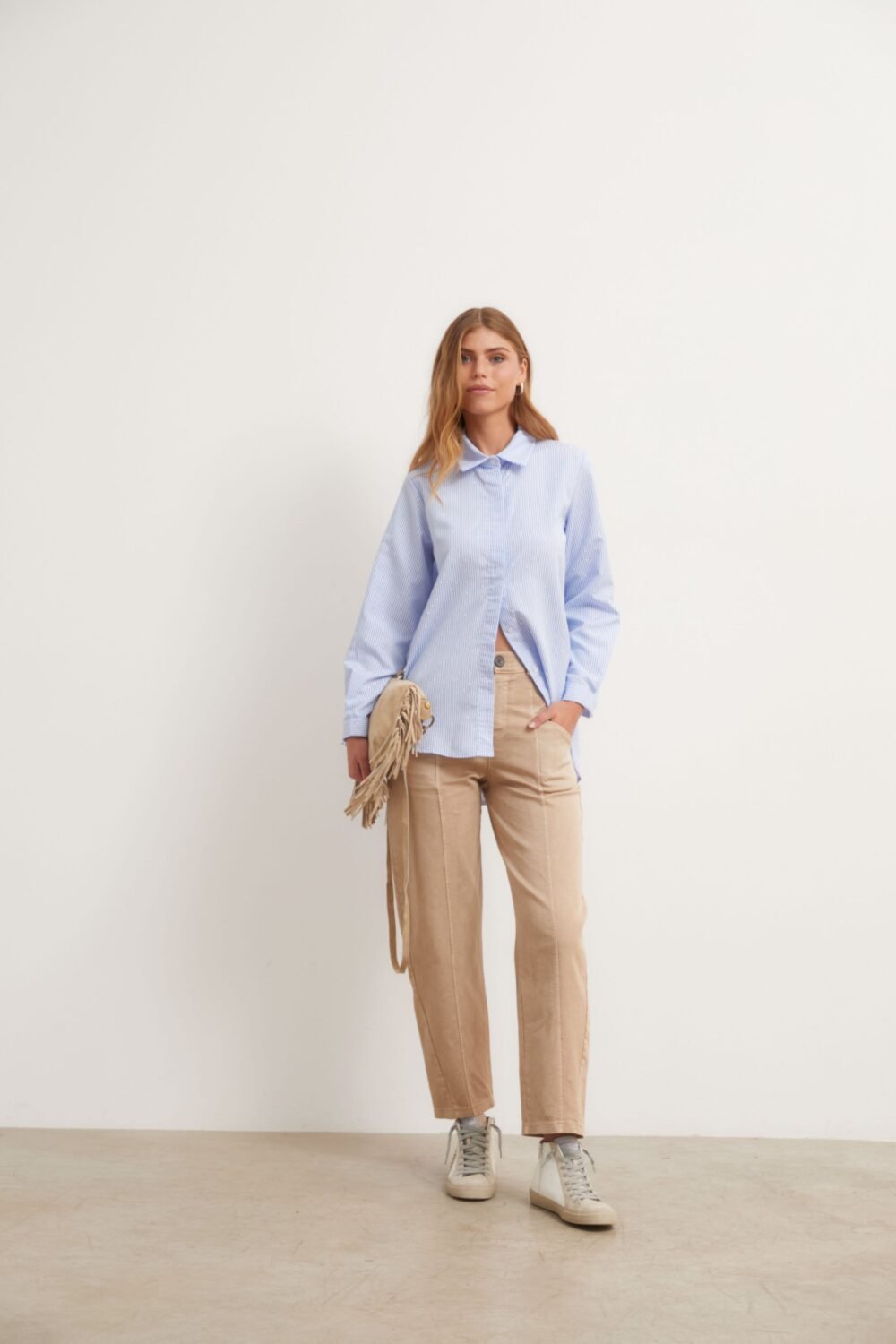 Camisa rayas brillo azul