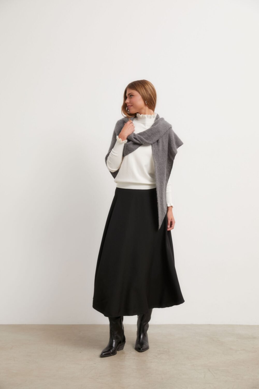 934382falda-vuelo-negro_5