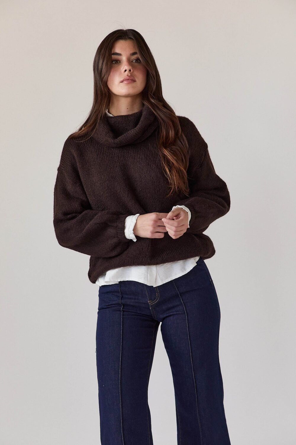 934507-jersey-cuello-vuelto-marron_3