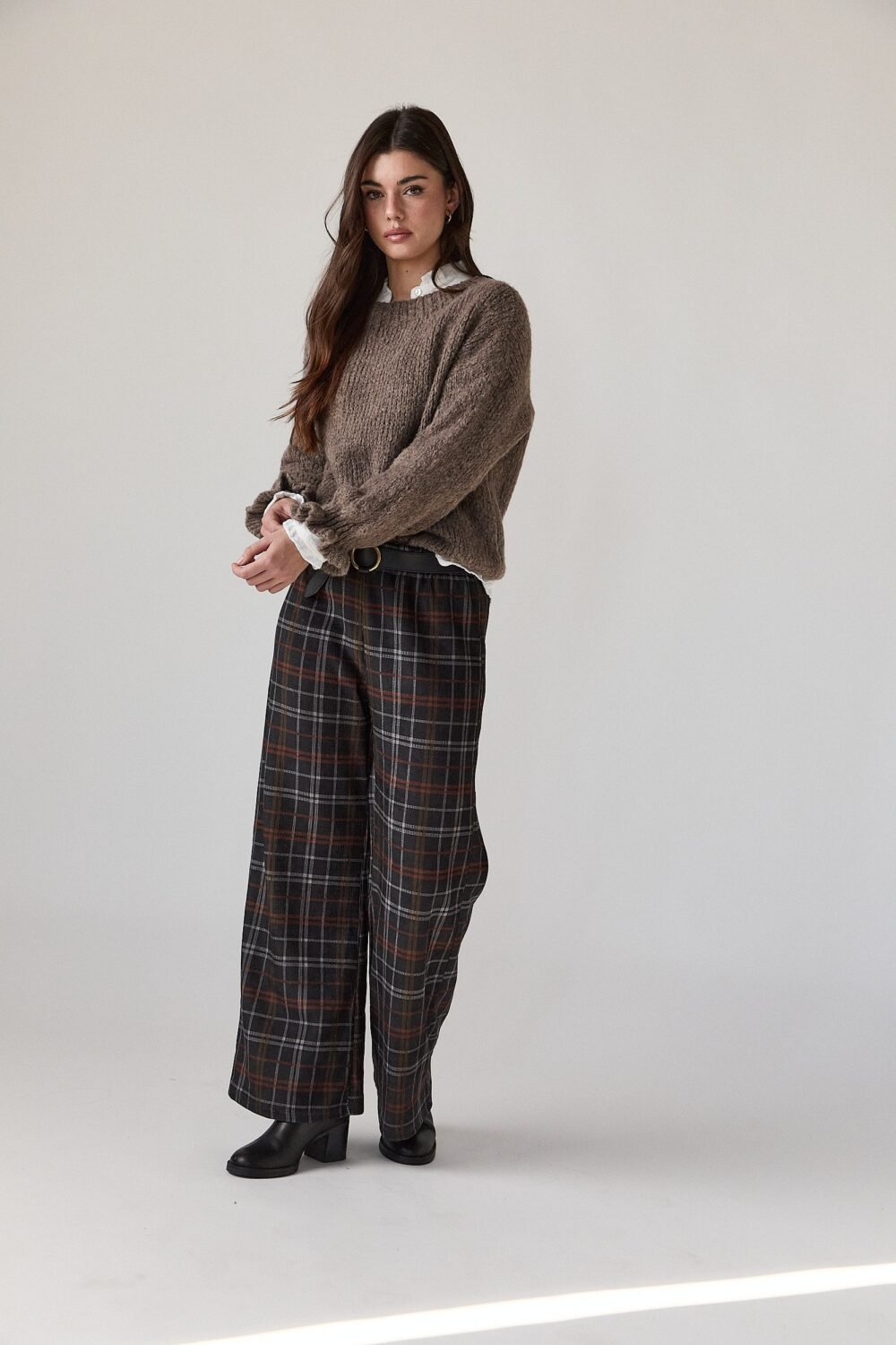 Pantalón cuadros gris