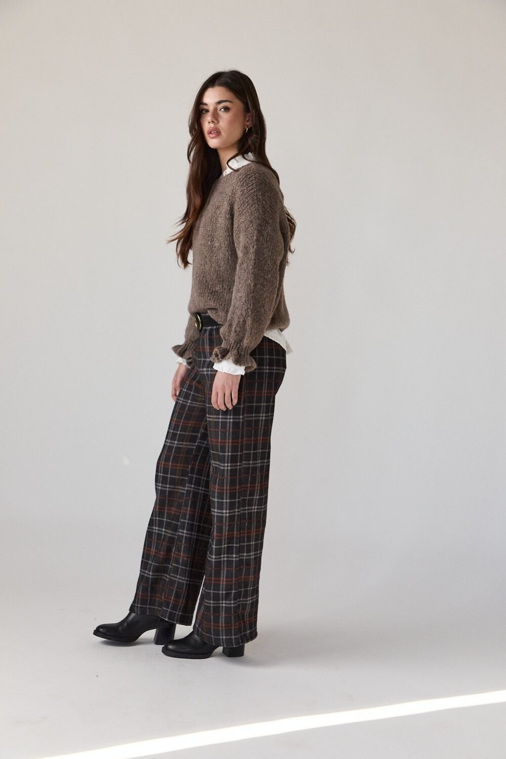 Pantalón cuadros gris