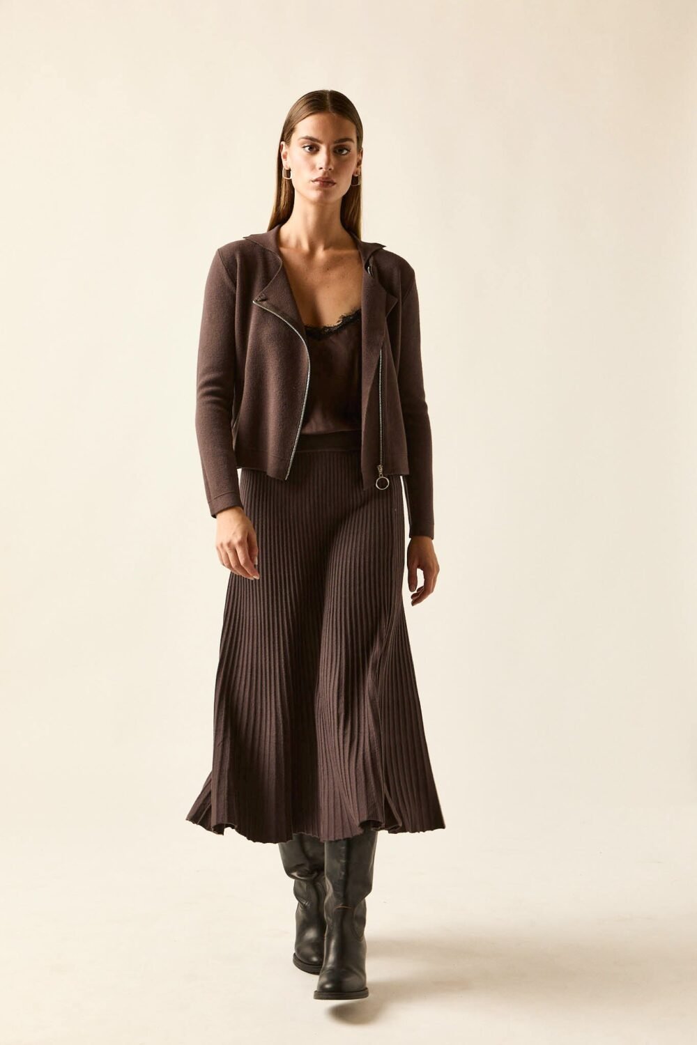 Falda midi punto marrón