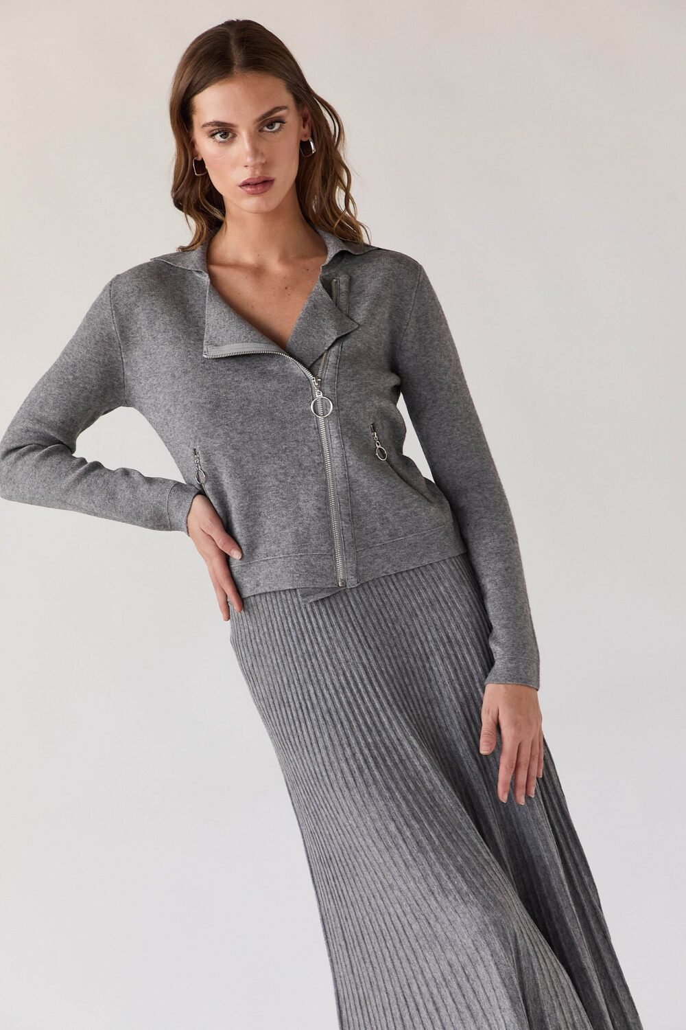 Falda midi punto gris