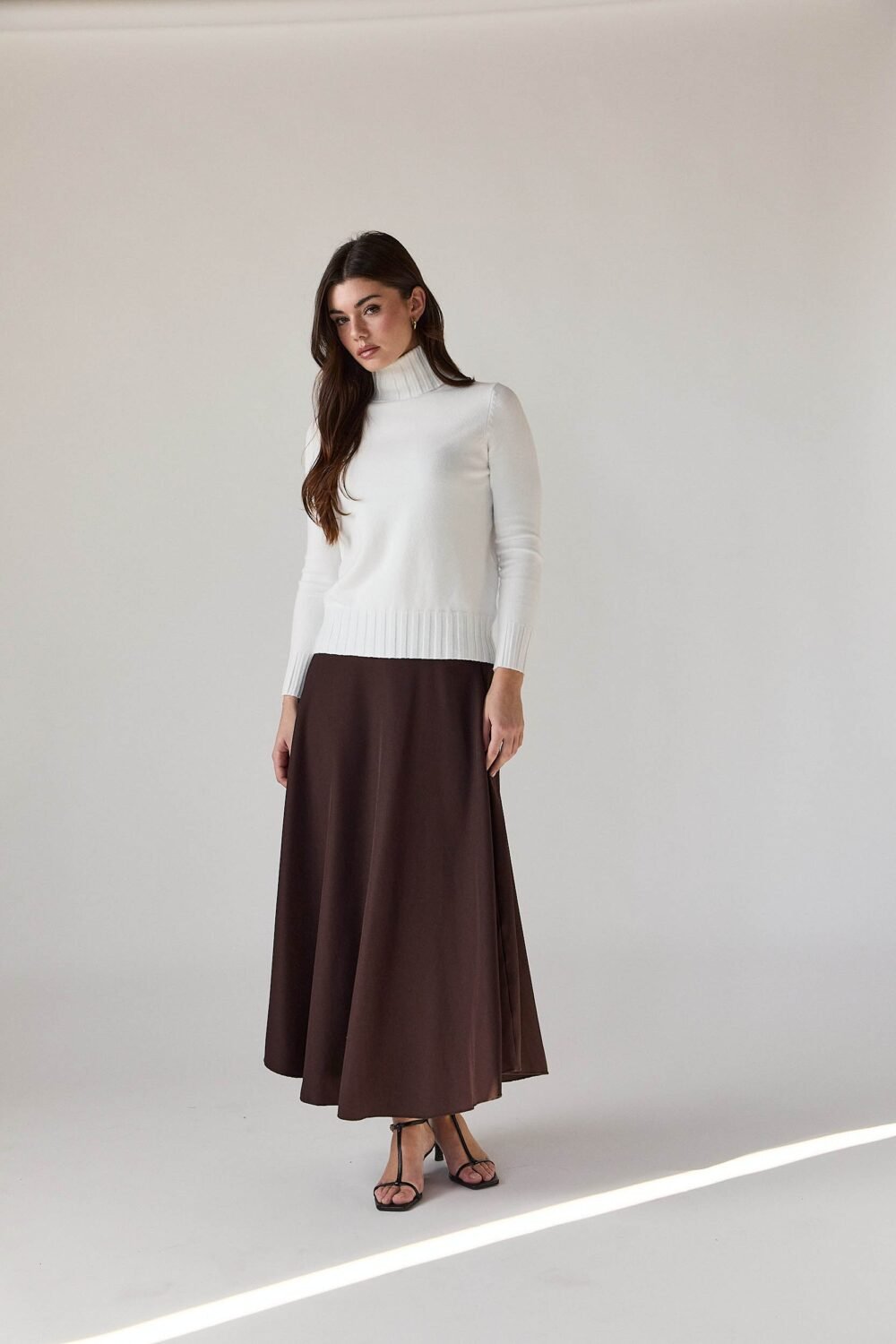 Jersey cuello vuelto canalé natural