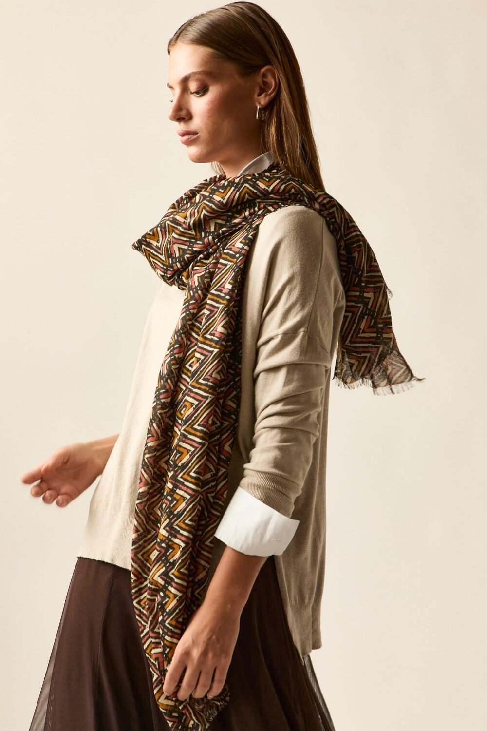 Foulard print zig zag tonos tierra