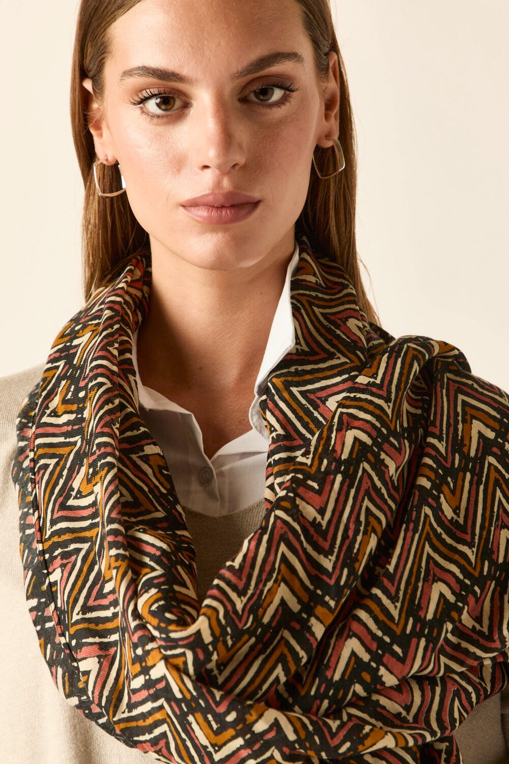 AGUSTINA1600Foulard-zigzag_5