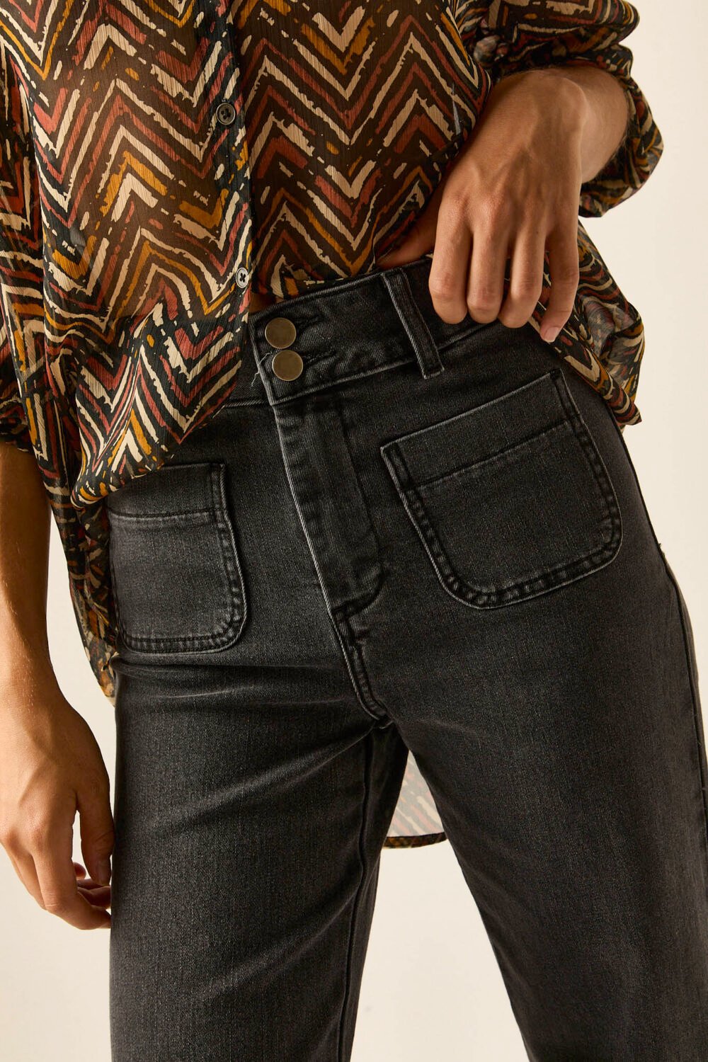 Jeans pocket 2 bolsillos gris