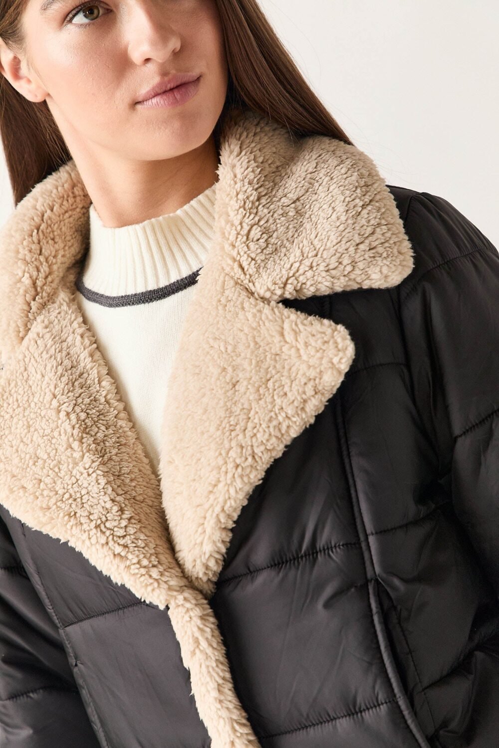 Shelter nylon borreguito negro