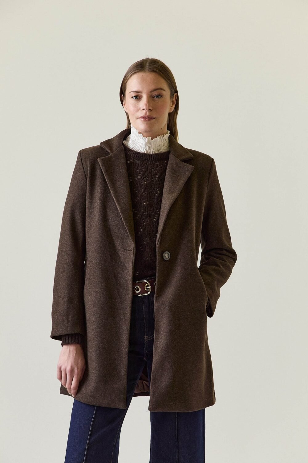 Shelter de paño un botón marrón