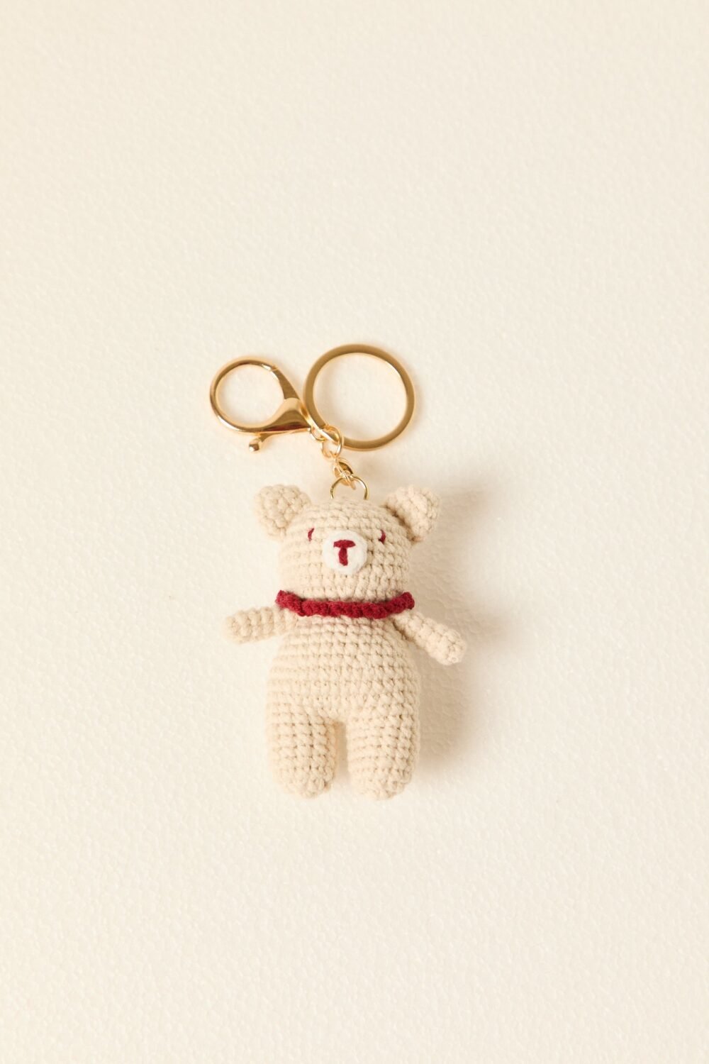 Charm crochet oso