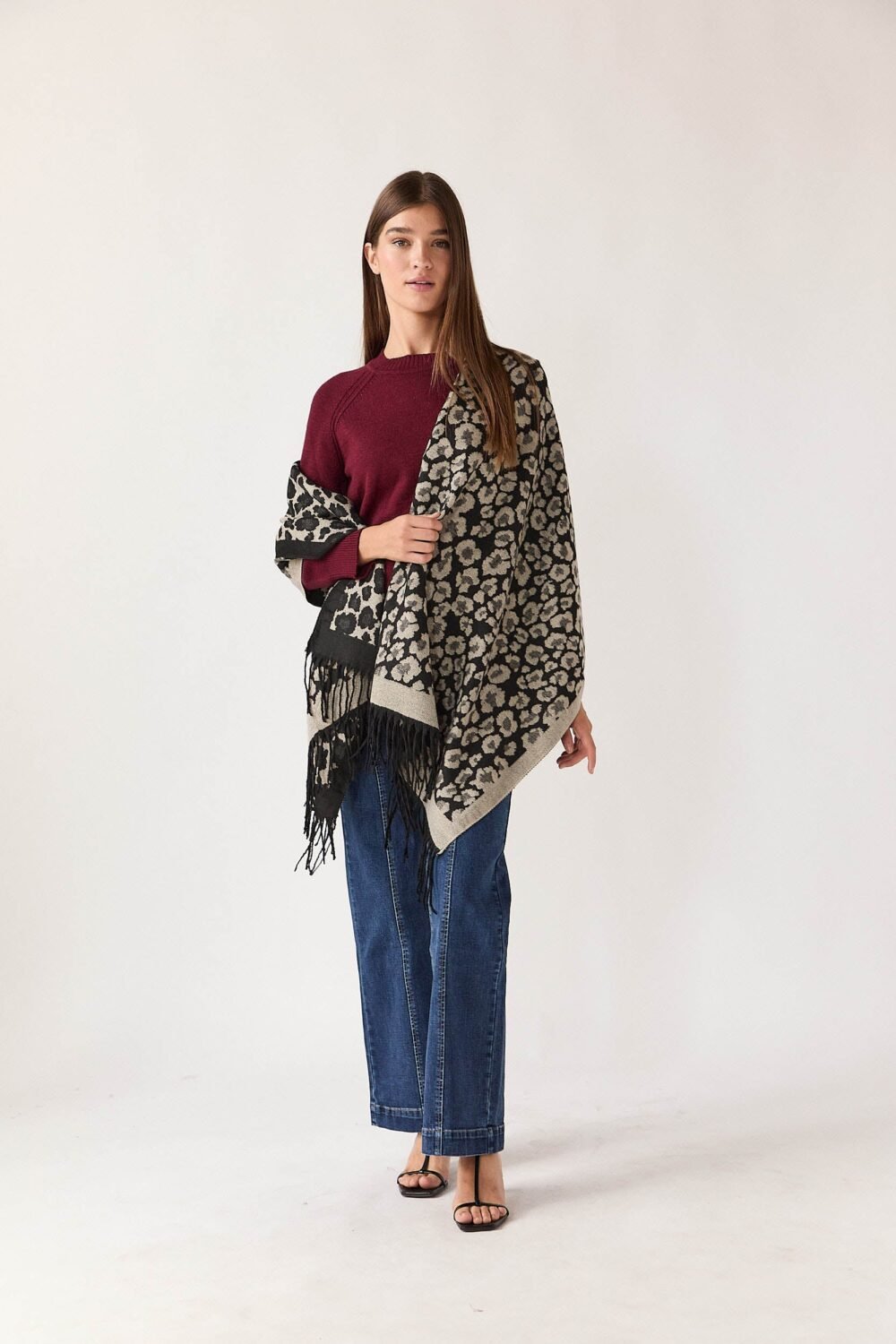 Bufanda animal print negro