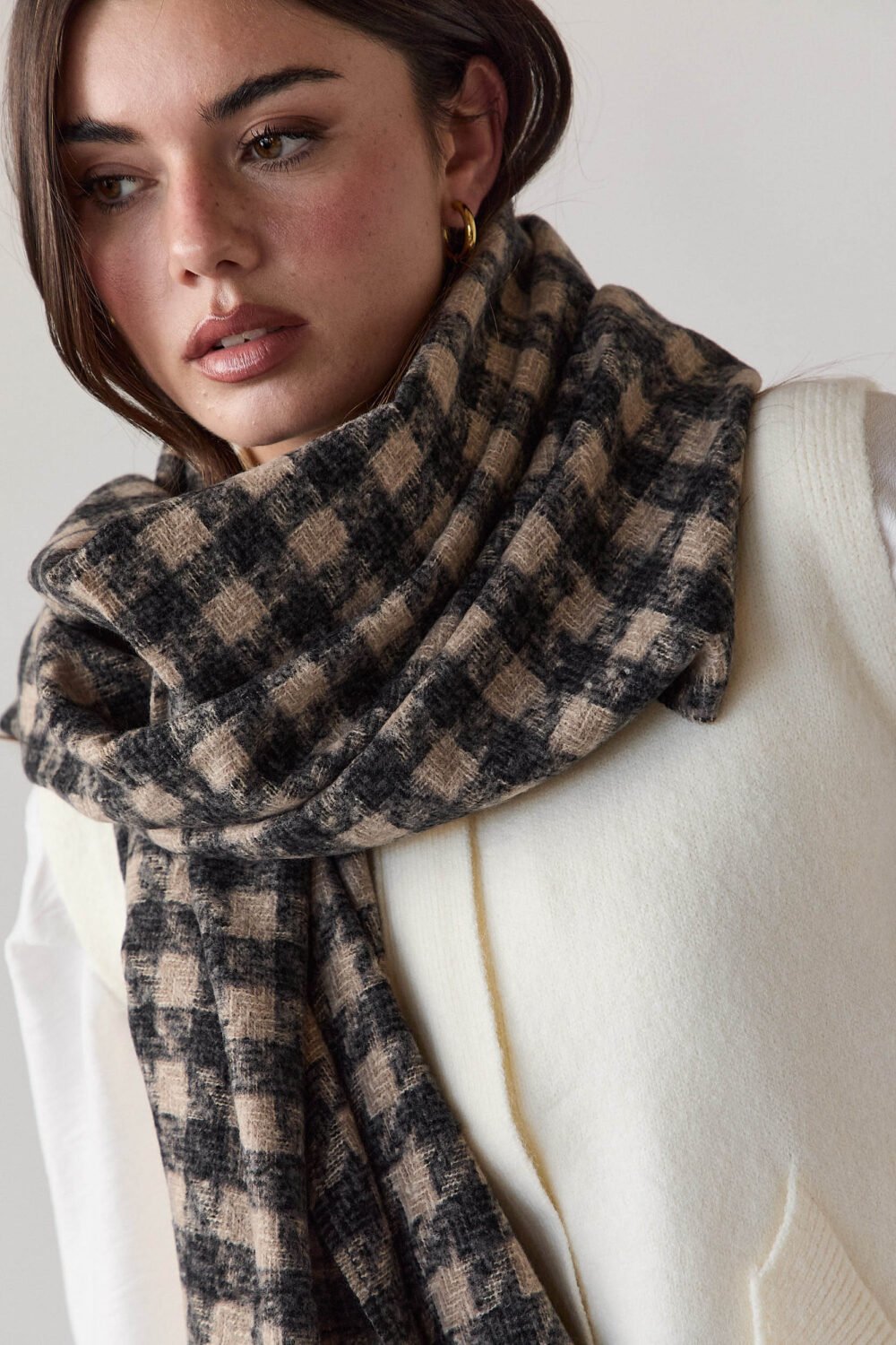 Bufanda pata de gallo Gris