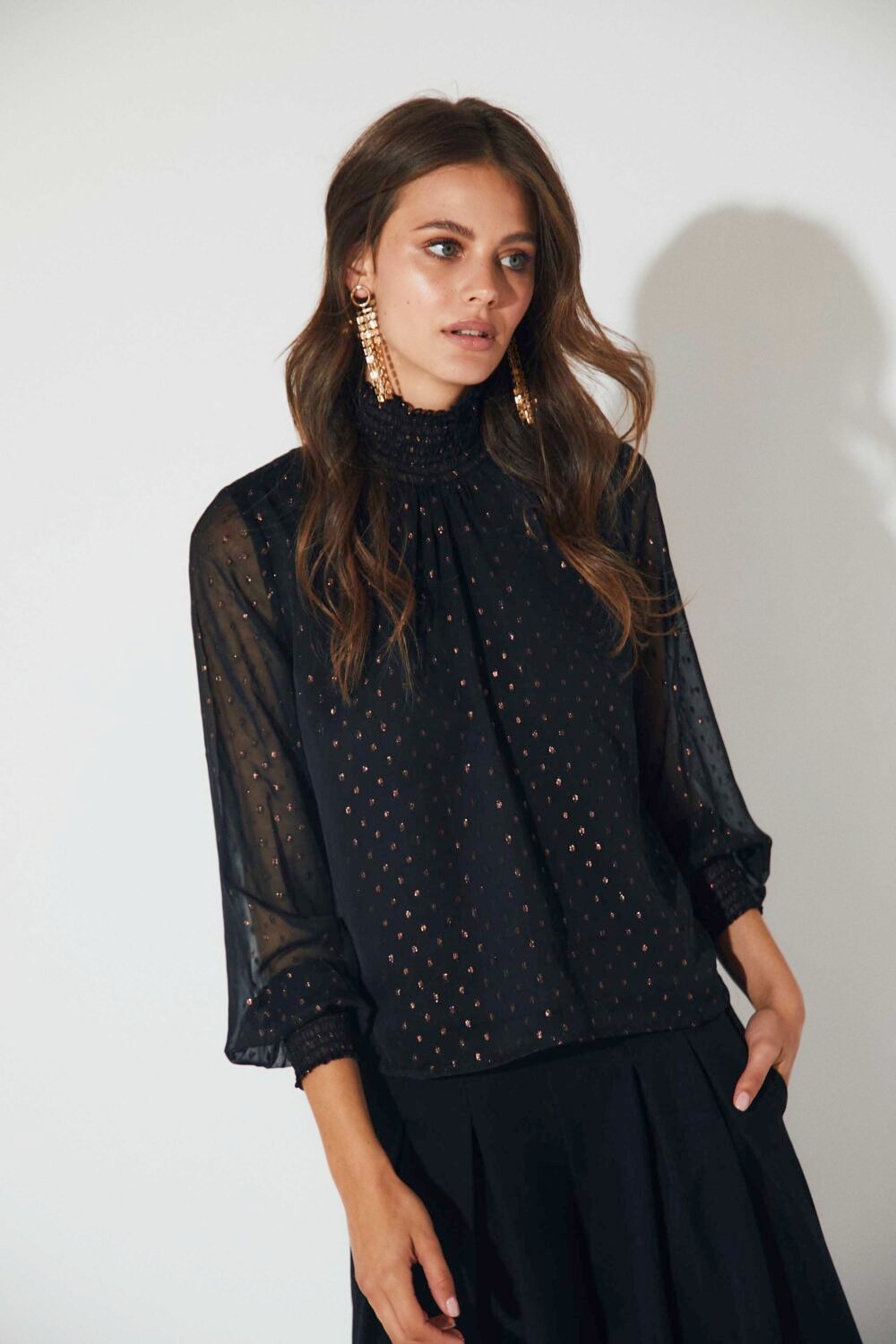 Blusa-gasa-lurex-negro-430VEGA600-7