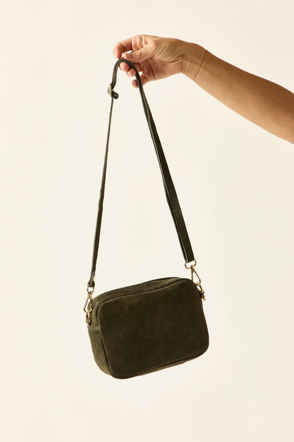 Bag mini tachas verde kaki