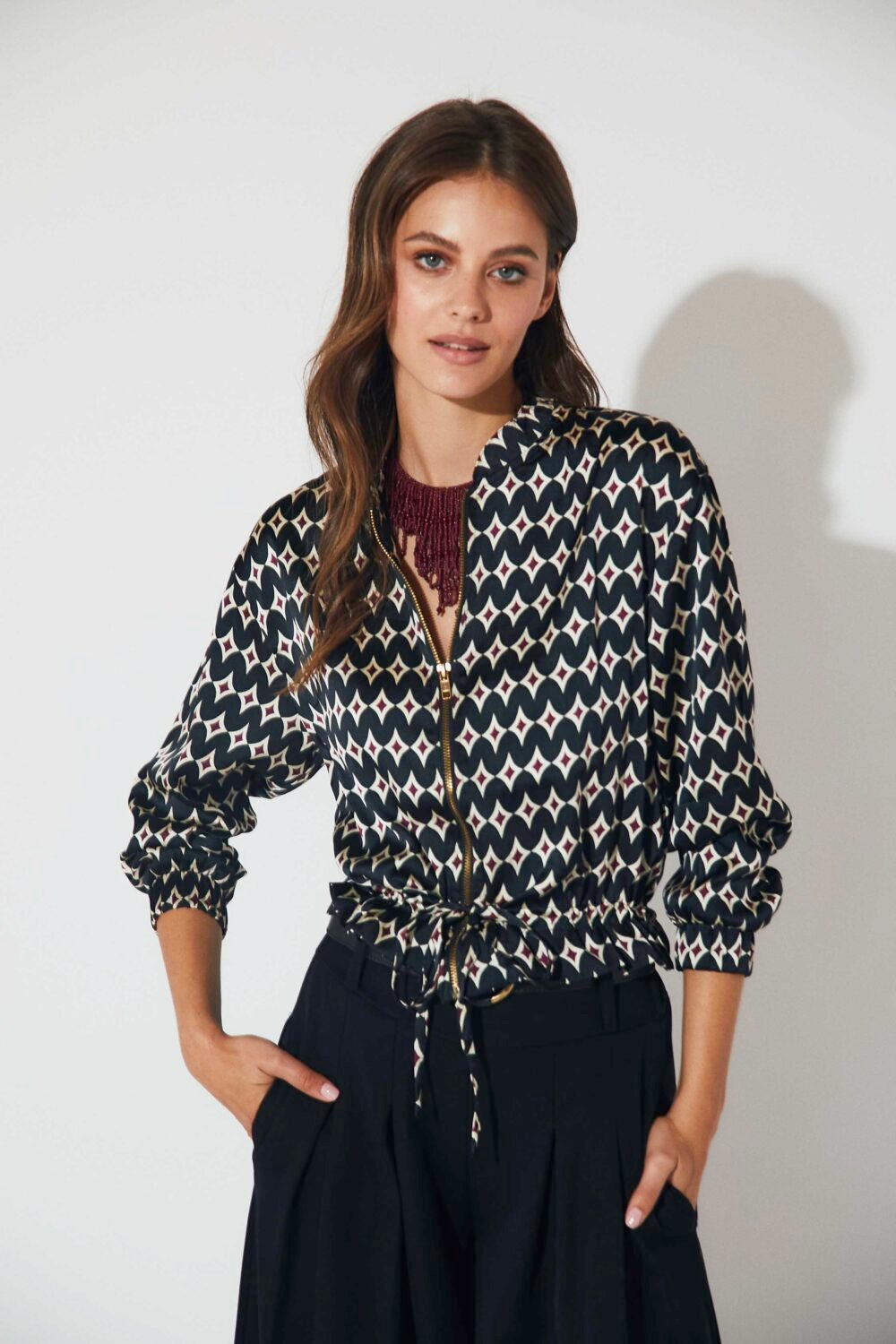 Bomber-saten-print-fantasia-926BLAZE600-2