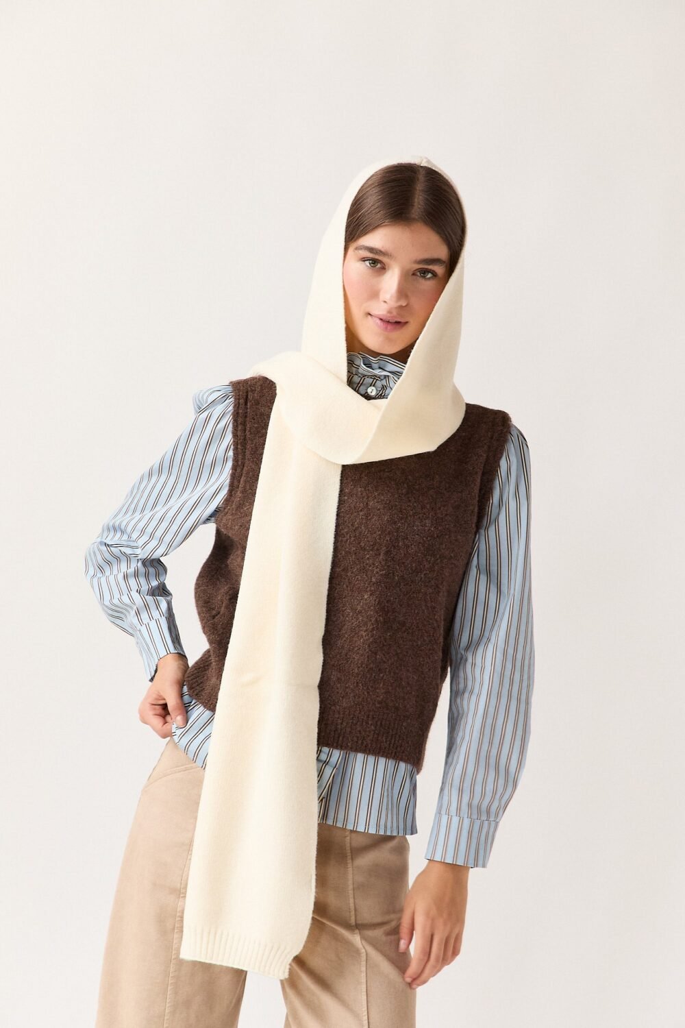 Capucha lisa natural