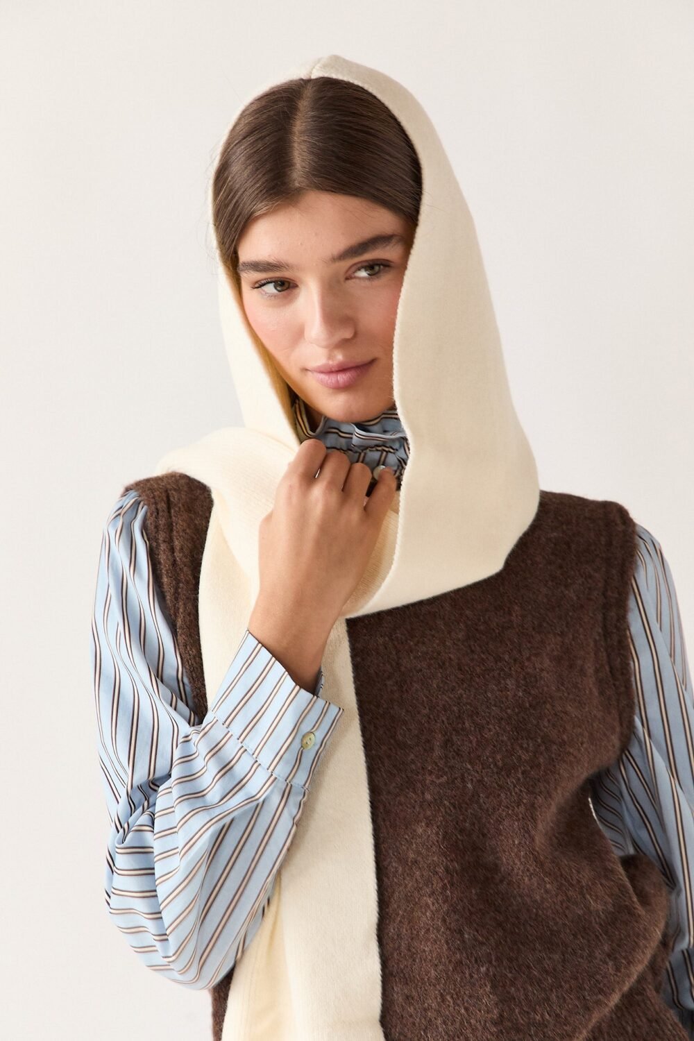 Capucha lisa natural