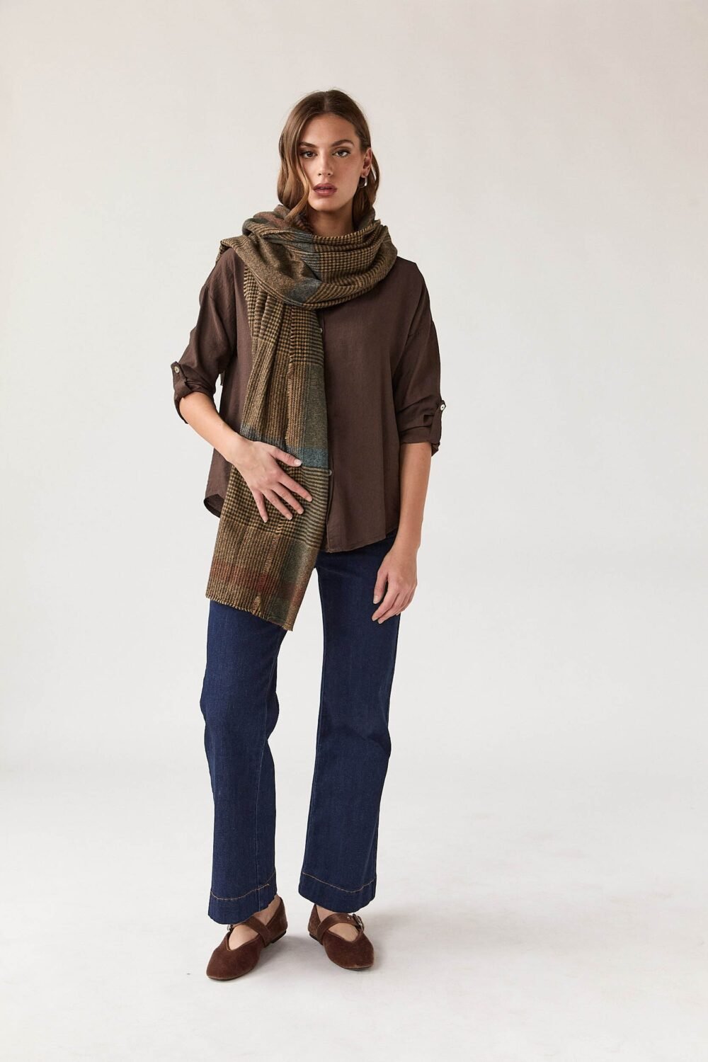 Camisa lisa fluida marrón