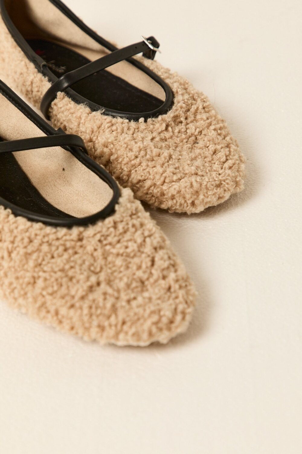 Manoletina borrego beige