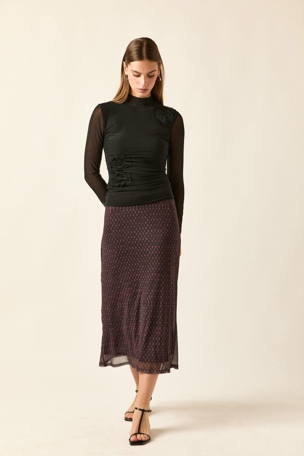 Falda-midi-tul-print-berenjenda-208LUISAT082-1