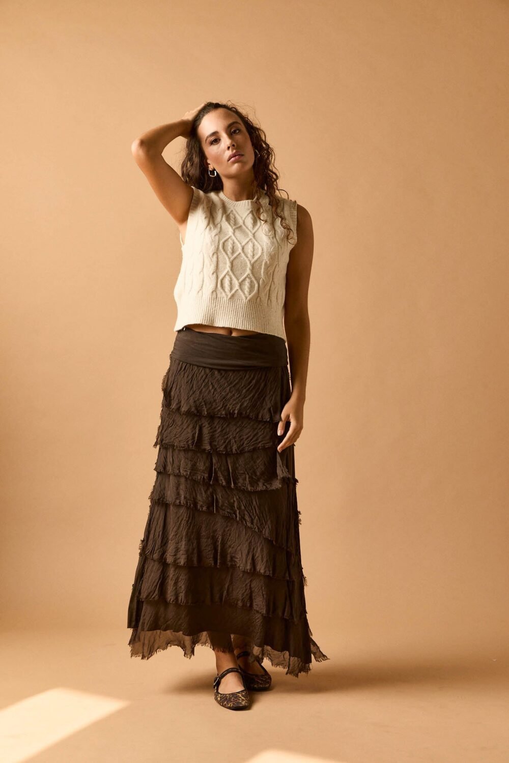 Falda larga de volantes marrón