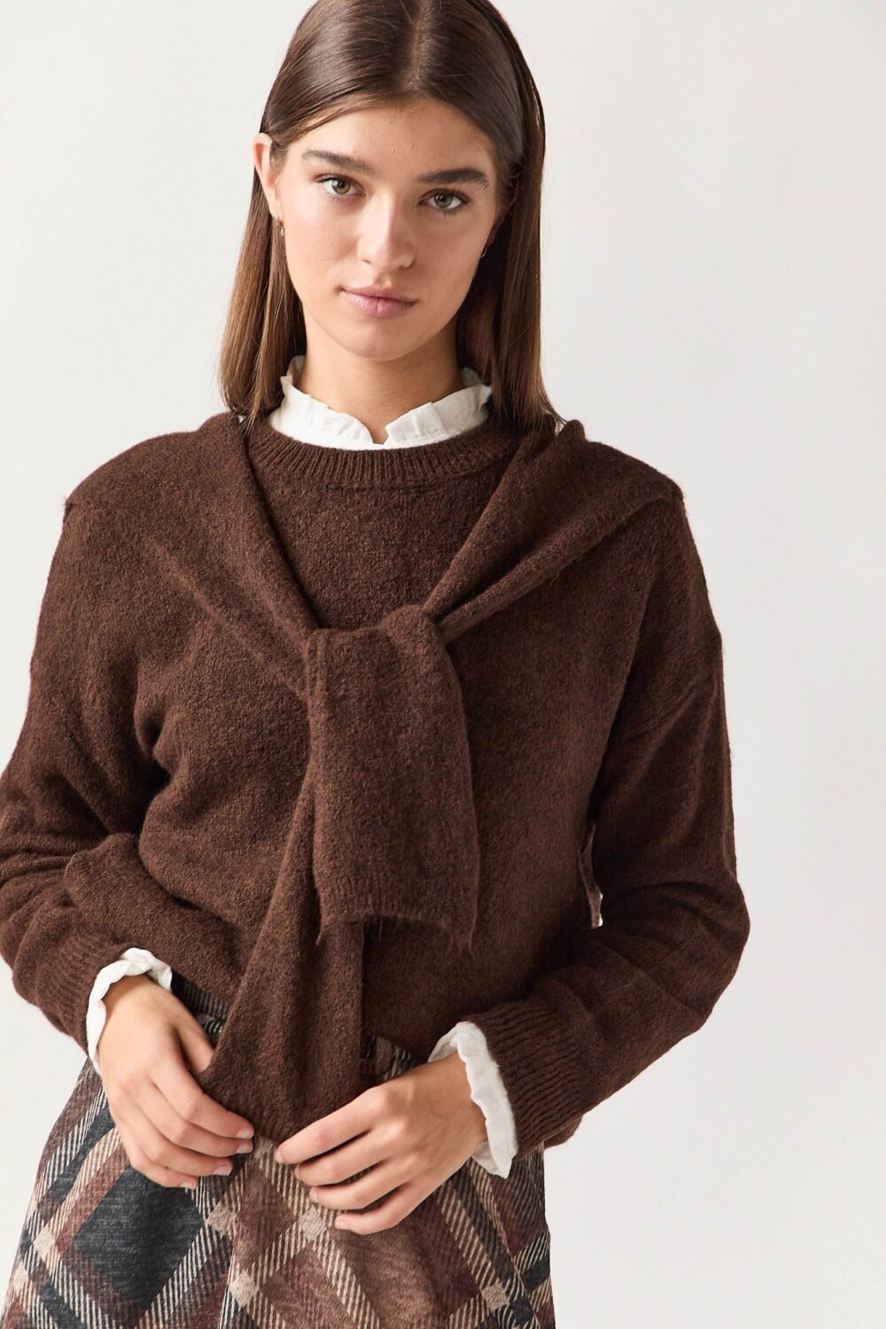 Jersey-con-capa-marron-934393-5