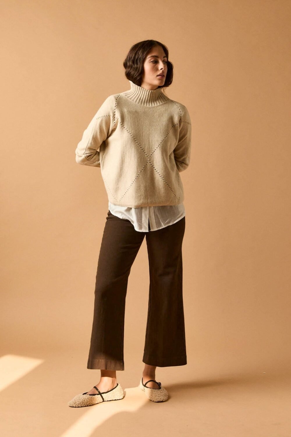 Jersey-rombo-calado-beige-632GINA002-0