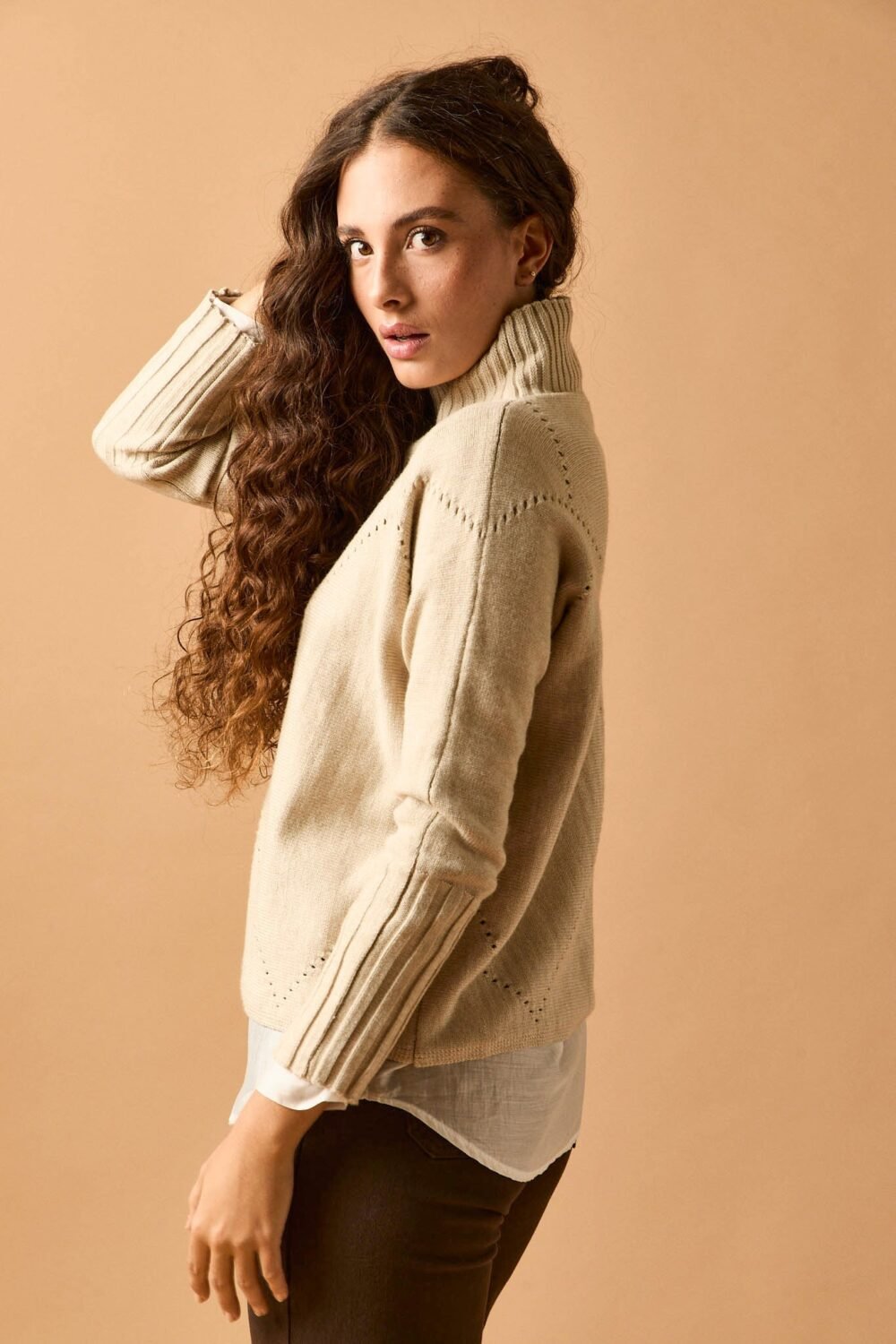 Jersey rombos calado beige