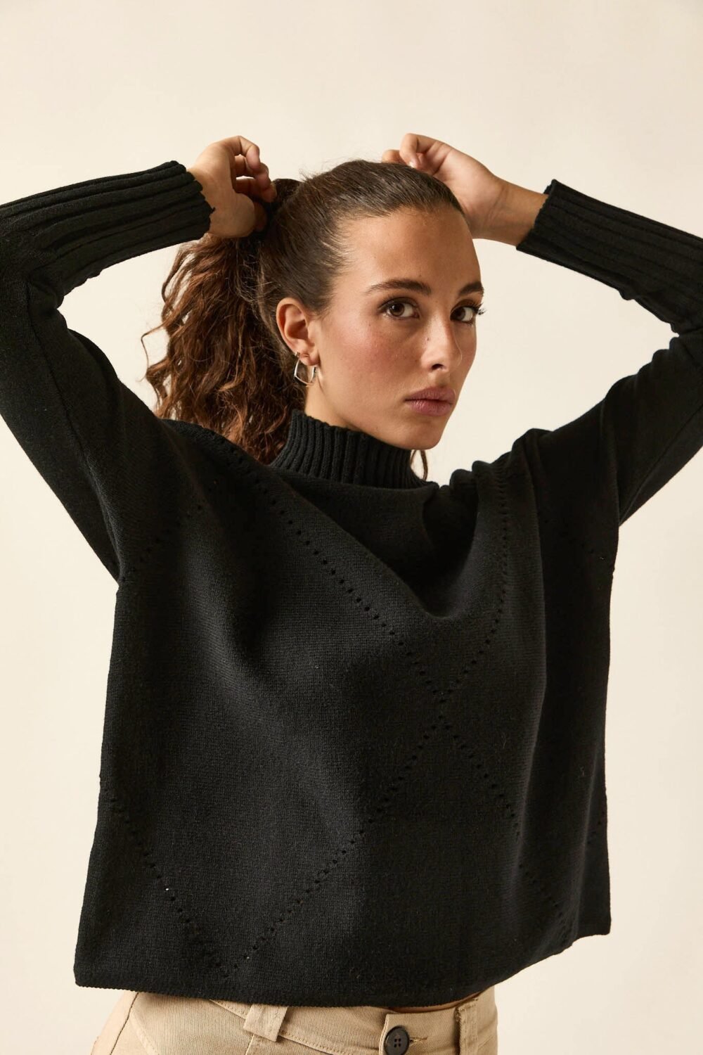 Jersey rombo calado negro