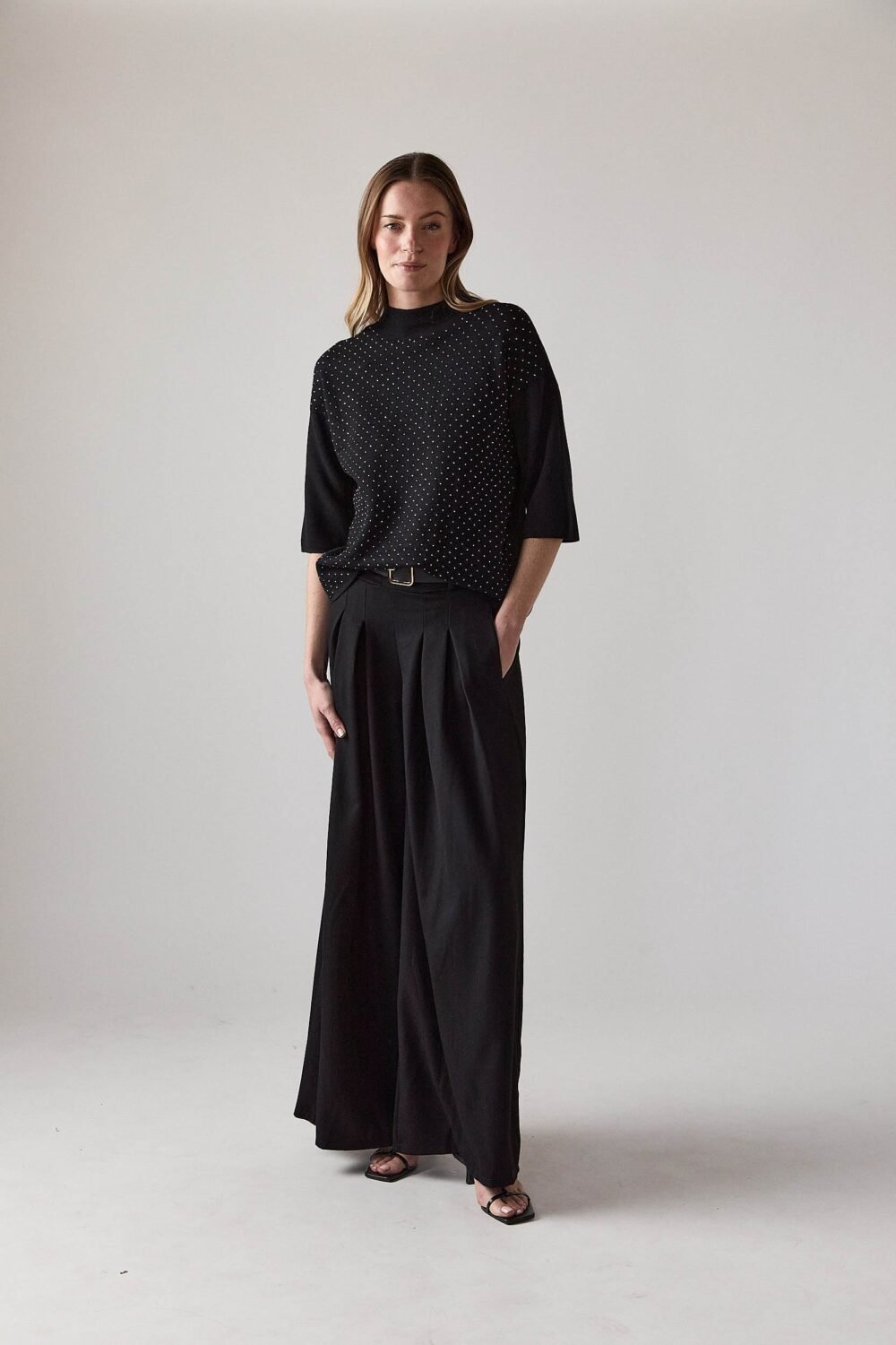 Jersey manga 3/4 tachas negro