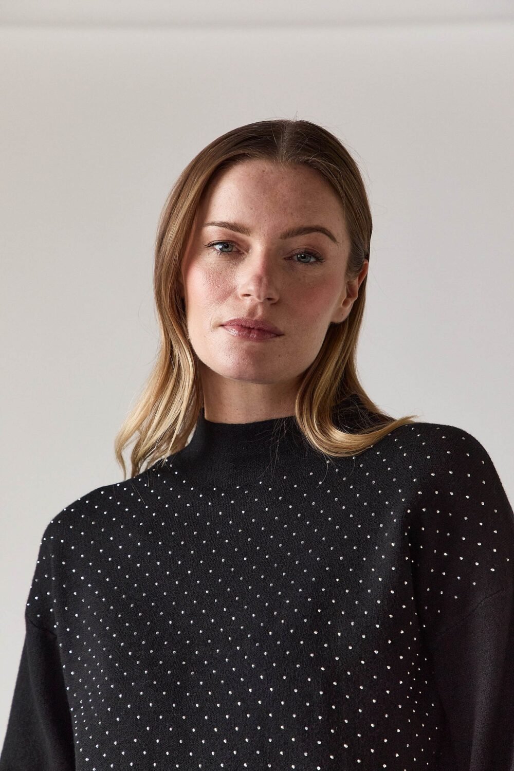 Jersey manga 3/4 tachas negro