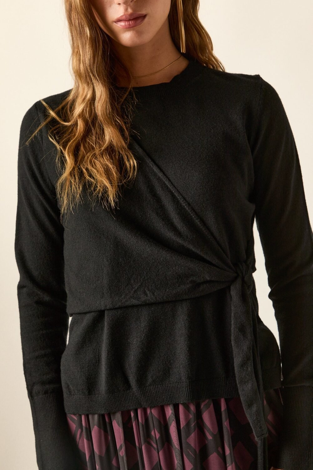 Jersey nudo lateral negro