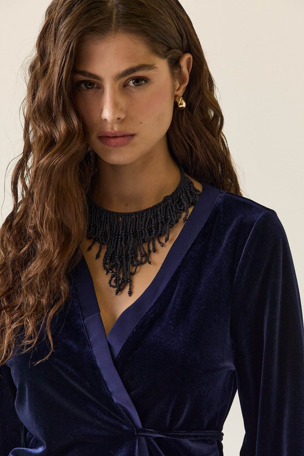 MAX040-collar-azul_2_8c43f9c2-f6e7-41bf-98aa-693bdbc739a7