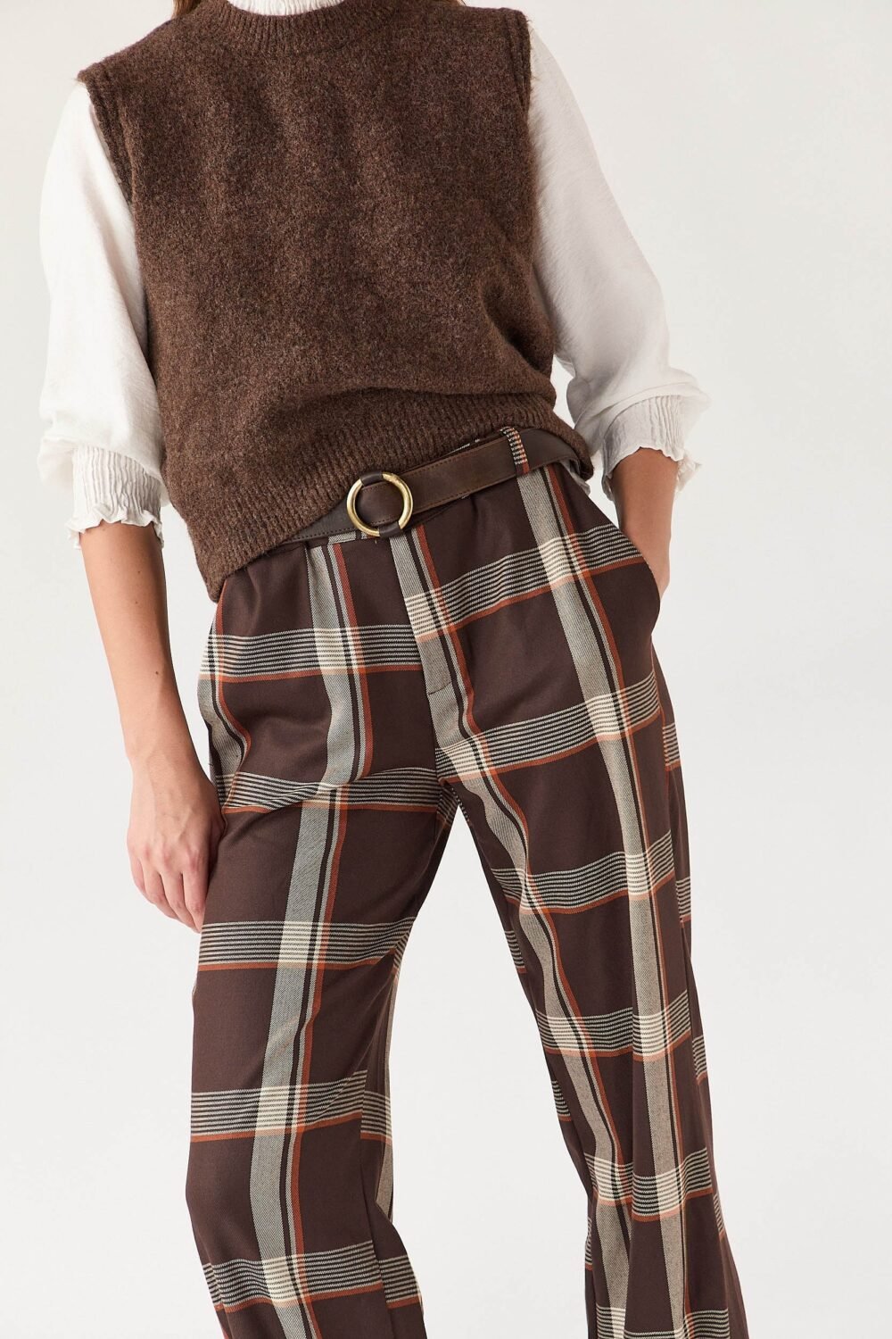 Pantalón bombacho cuadros marrón