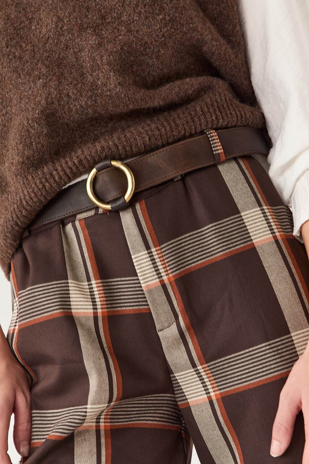 Pantalón bombacho cuadros marrón