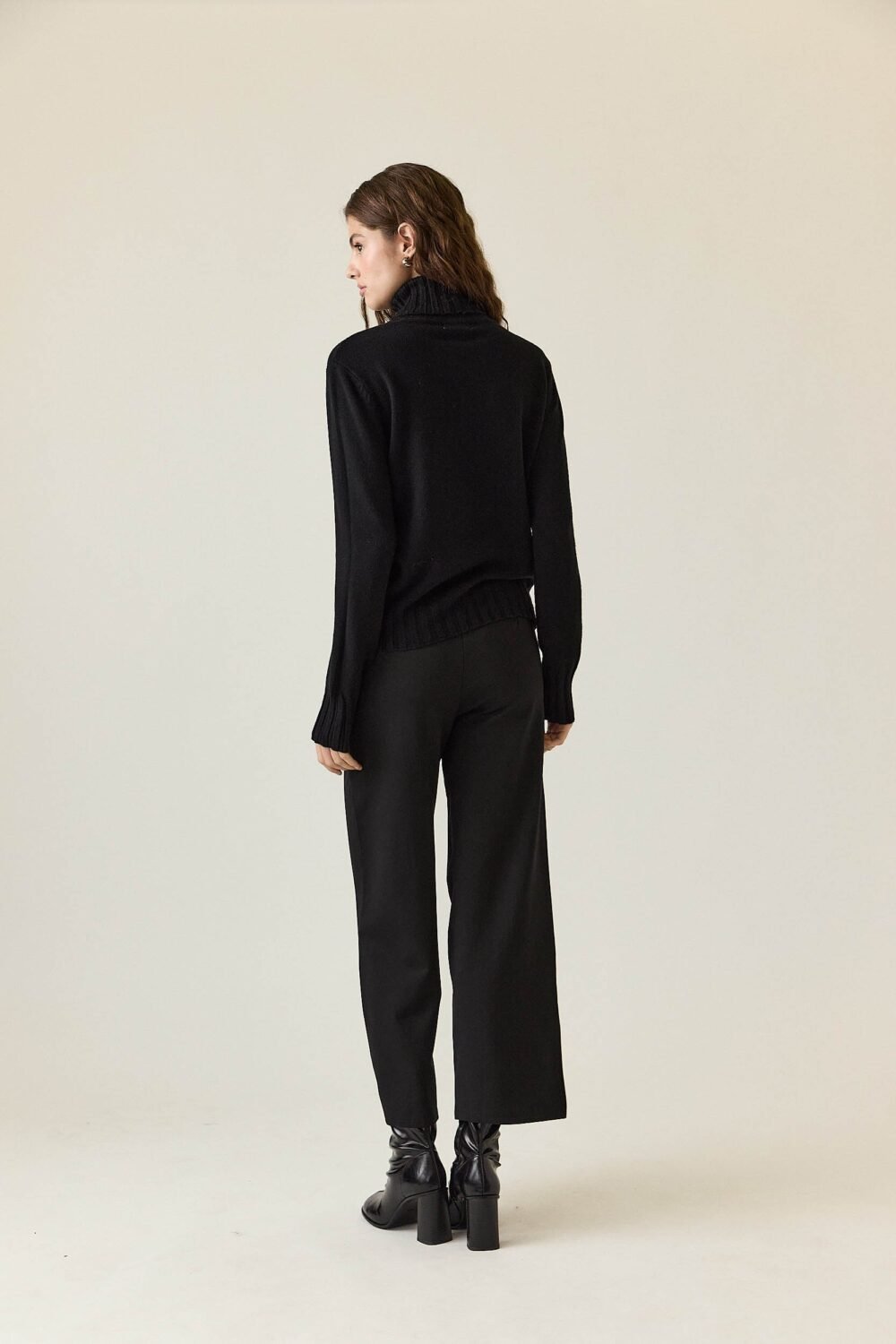 Pantalón cinturón Negro