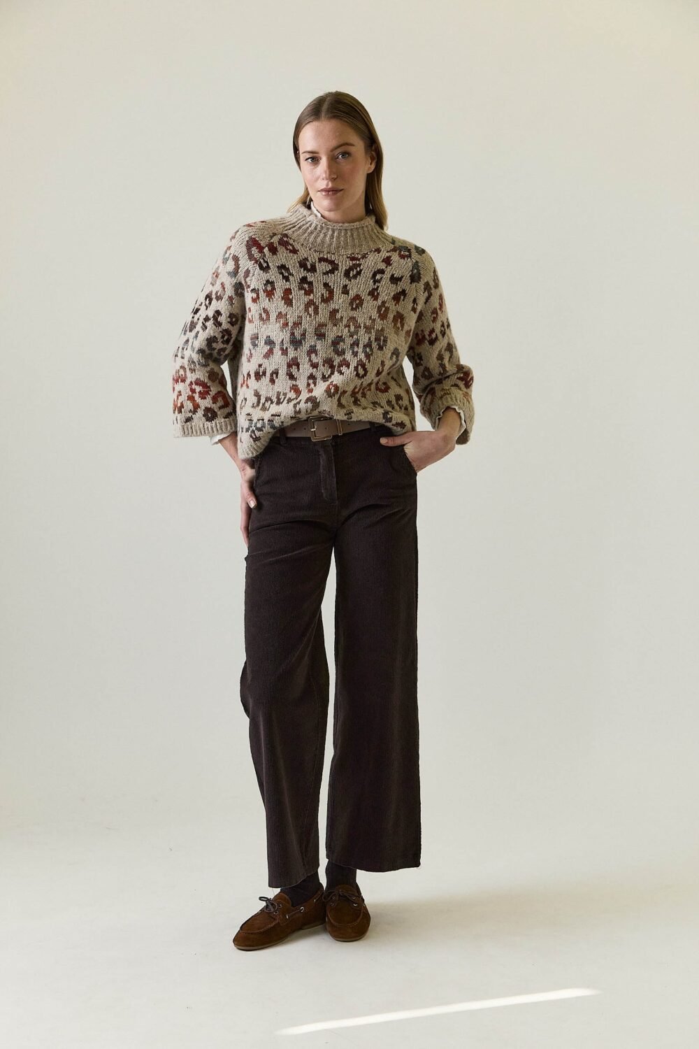 Pantalón pana recto marrón