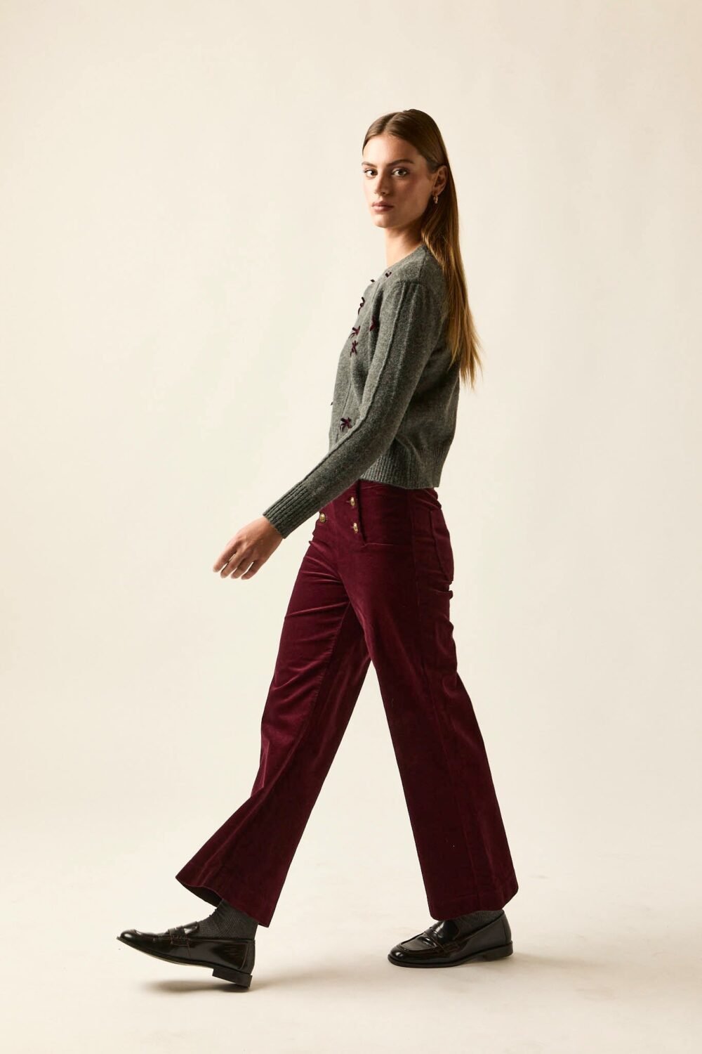 Pantalón pana botones marinero burdeos