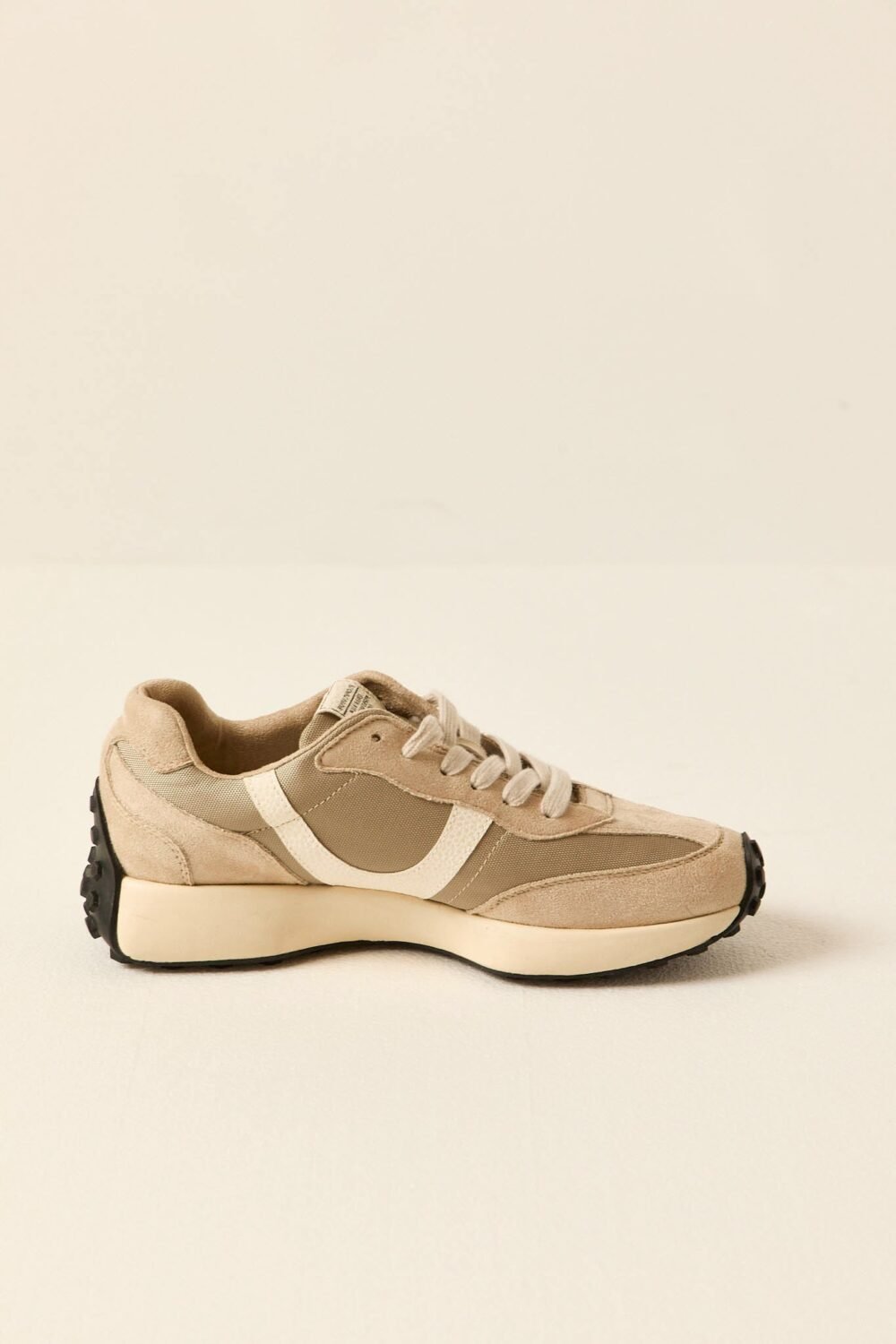 Zapatrend beige retro