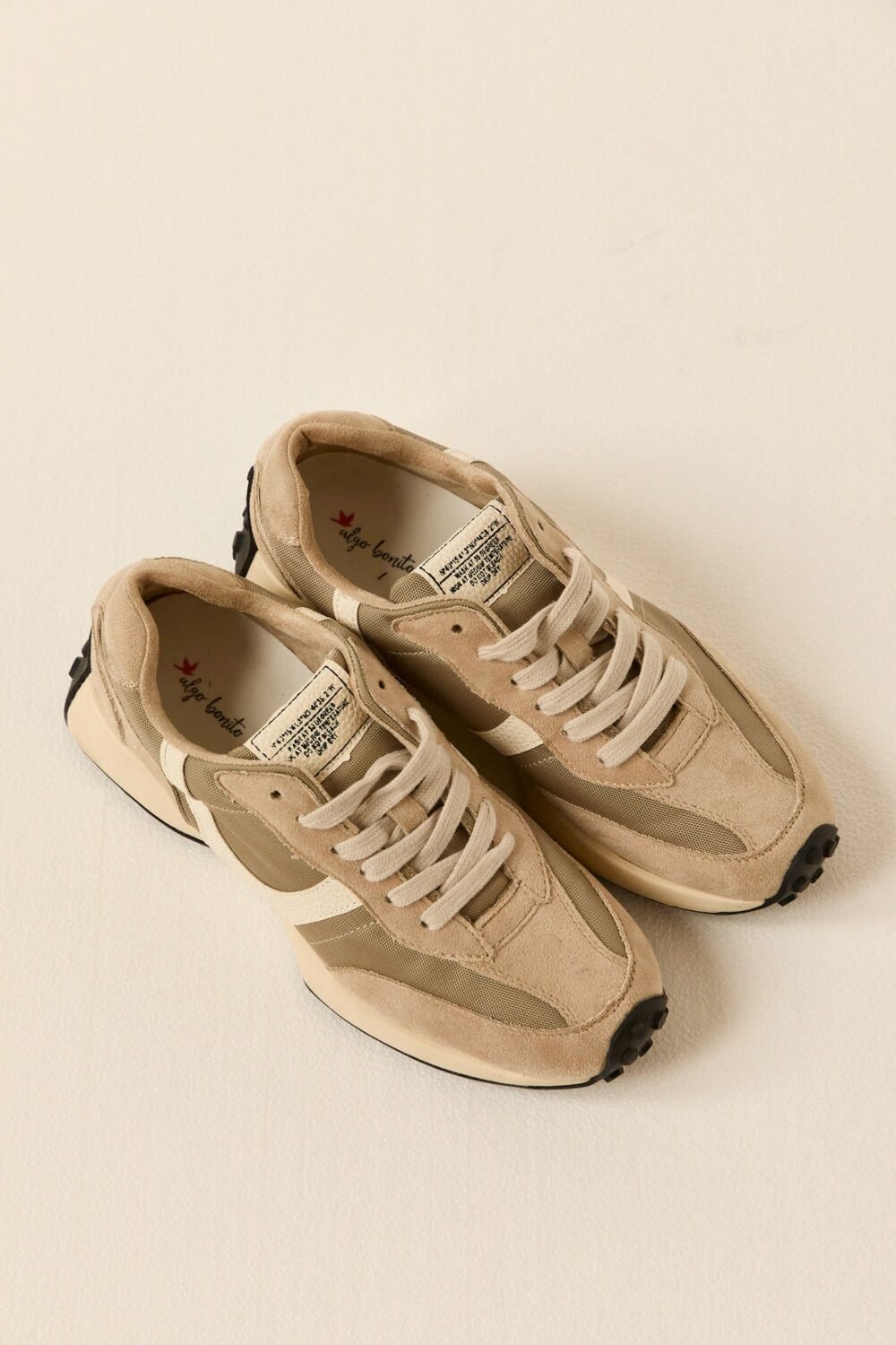 Zapatrend beige retro